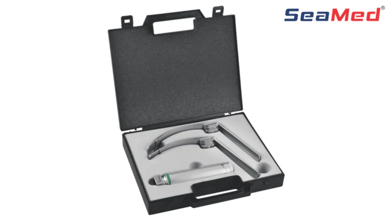 SEAMED MCCOY FLEXIBLE (DIFFICULT INTUBATION) LARYNGOSCOPE SET